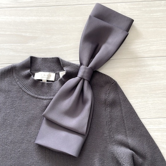 Ted Baker London Grey Cashmere Blend Knit Top w/ Shoulder Bow - Picture 4 of 13